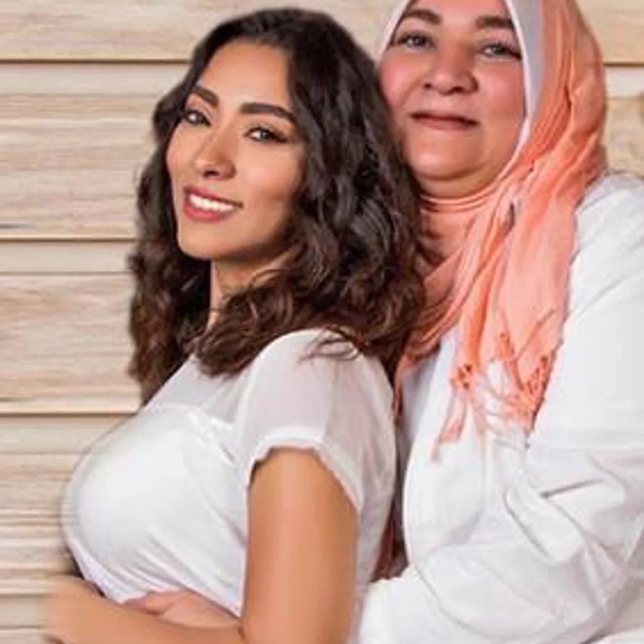 ربنا يخليكي ليا